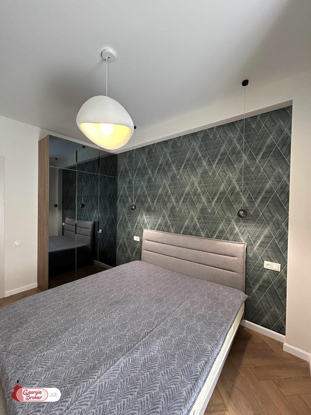 იყიდება ახალი გარემონტებული 2 ოთახიანი ბინა